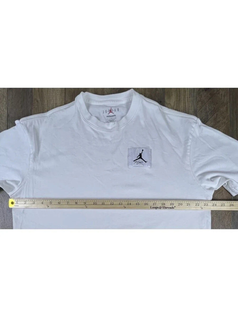 Jordan Flight Oversized Tshirt Tee Medium Essential Short Sleeve Crew Nike White